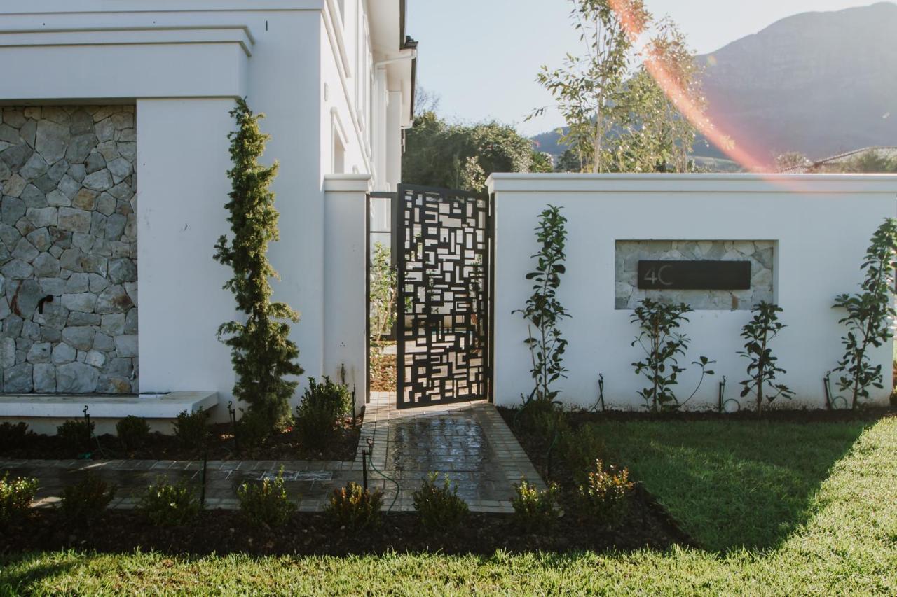 Quiet Hideaway Daire Somerset West Dış mekan fotoğraf